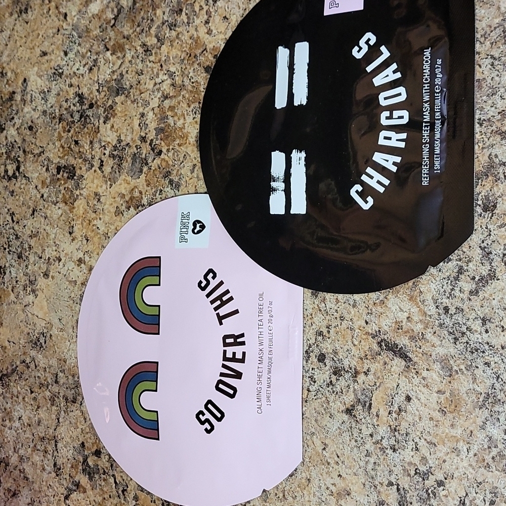 VS Pink Calming & Refreshing face Mask